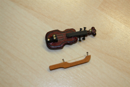 MU-MF57047021-2   Mini-Violine mit Bogen