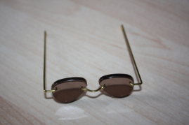 BR-FDC739190-1   Brille randlos getönt