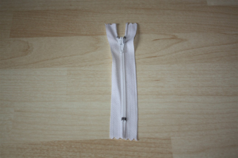 VTC-69010  Reißverschluss 10cm Nyl