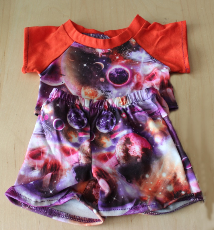 BKBM-8012   Pyjama Weltall