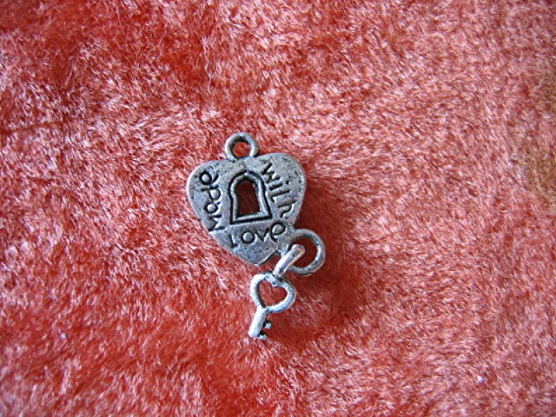 L-0803-07   Herz mit Schlüssel "Made with love"