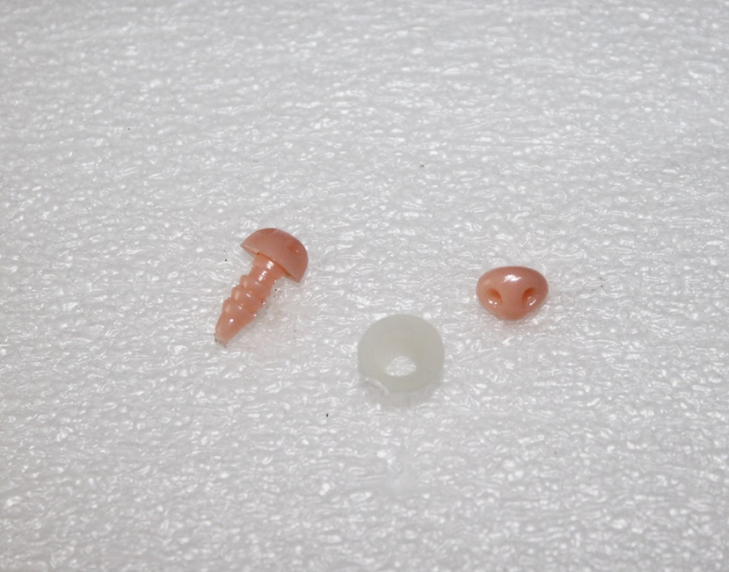 AL-29316-100   Mini-Katzen-Sicherheitsnase nude