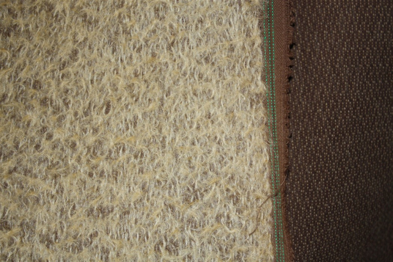 MOH-1110   Mohair Gold mit braunem Rücken