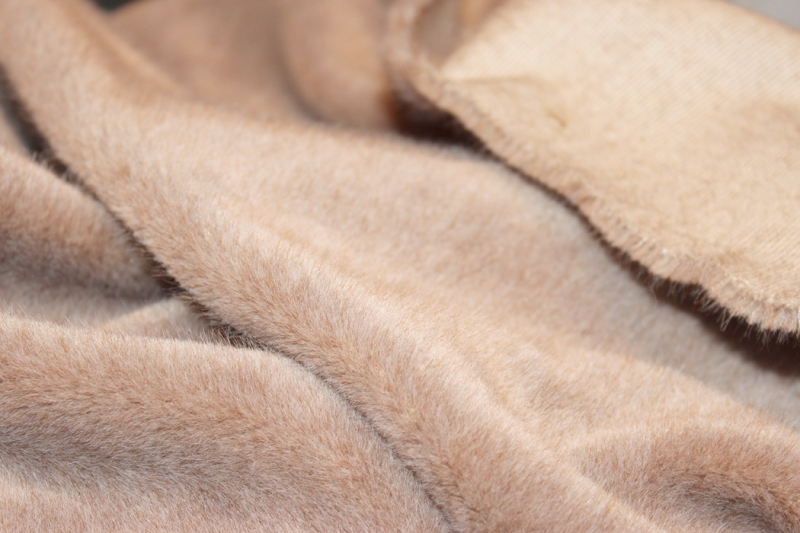 PLÜ-1040  Plüsch Mauve