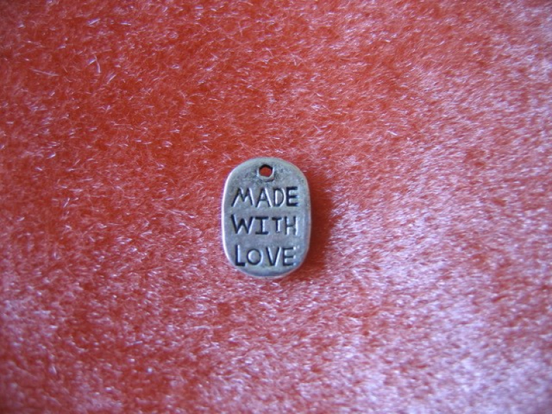 L-0803-24   Plakette  "Made with love"