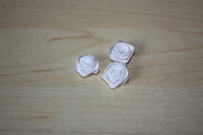 ST-1901261   Rose  15mm