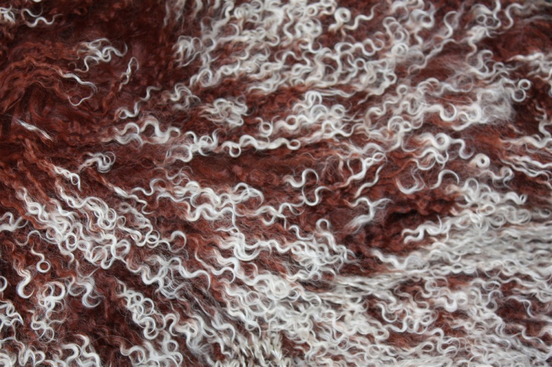 TL-001   Tibetlamm verschiedene Farben